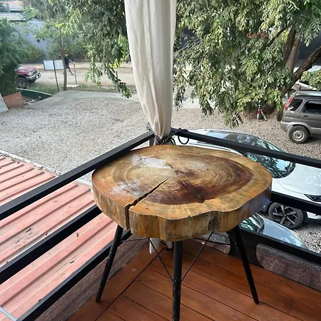 In The Shade Hotel - Coworking - 300Mbit - Adults Only
